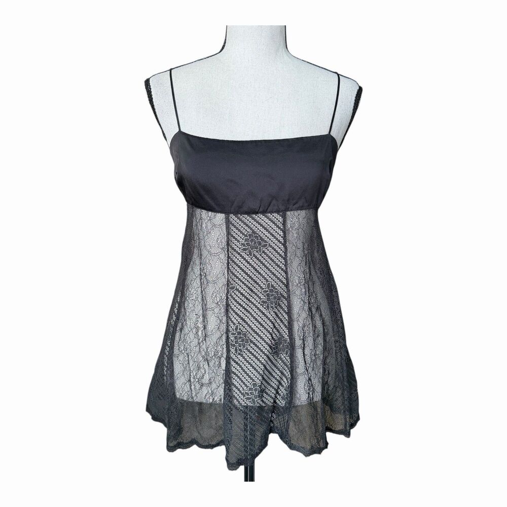 Vintage Victoria’s Secret Y2K Silk Lace Babydoll Chemise Top M